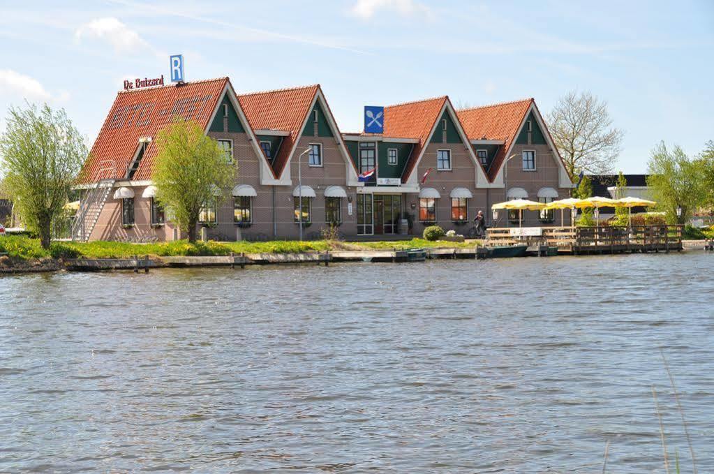 Hotel Restaurant De Buizerd Langedijk Exterior foto